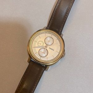 Rose gold fossil watch (AUTHENTIC)